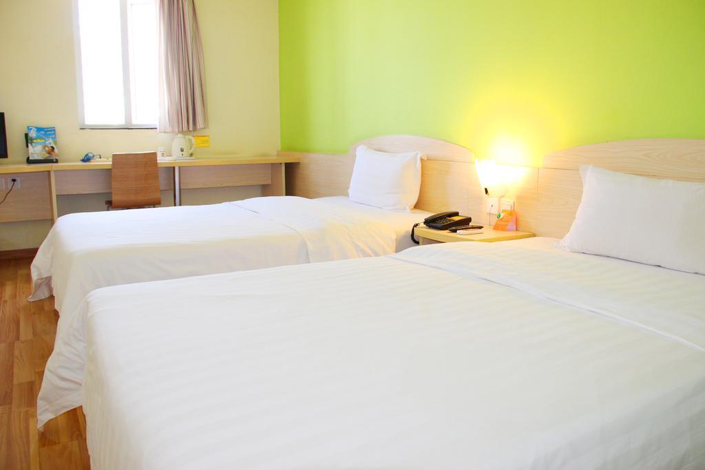 7Days Inn Zhuhai Hengqin Changlong Wanzai Port Екстериор снимка